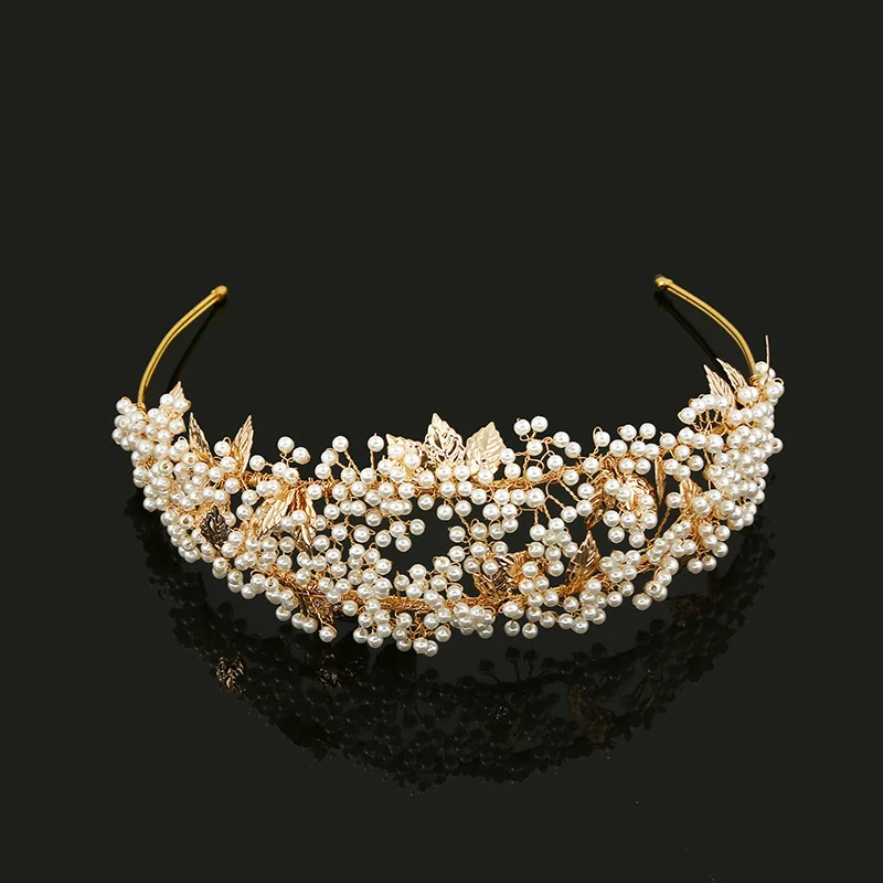 Женская свадебная тиара SLBRIDAL Золотая с кристаллами стразами и жемчугом