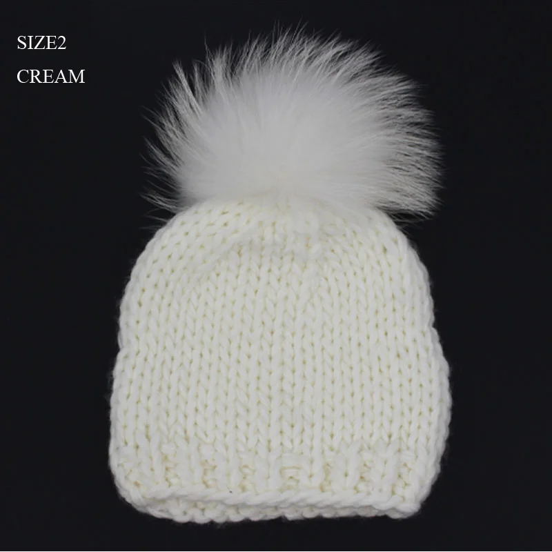 size2 cream 0-3 От 3 до 6 месяцев, милая детская шапочка ручной вязки с пушистым двойным меховым помпоном, модные шапки для девочек - Цвет: size2 cream