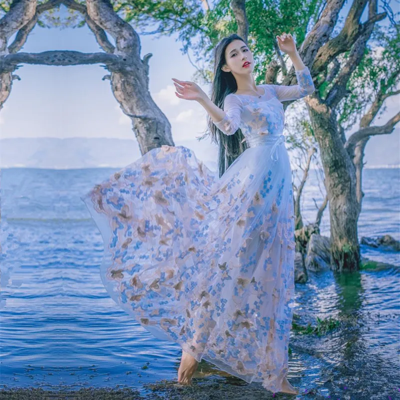 Женское длинное платье макси розовое пляжное с вышивкой в виде бабочки лето