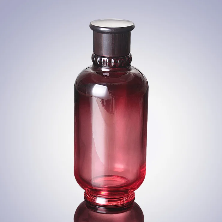 Фото Красная стеклянная бутылка 180 мл с черной крышкой пластиковая пробка внутри для
