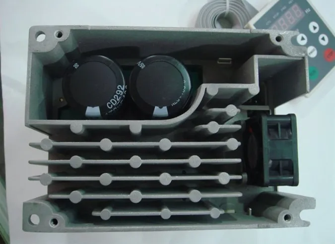 Инвертор YTB-S5 1.5kw 220V однофазный 50 Гц/60 Гц переменного тока Преобразователь