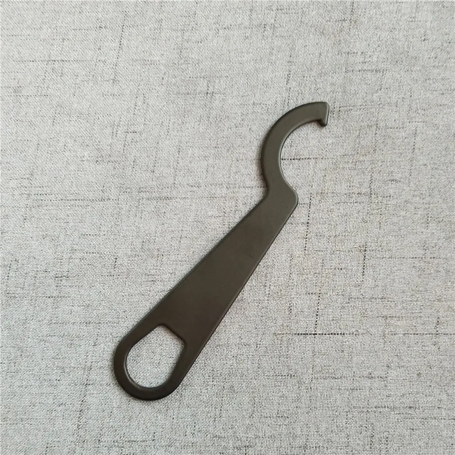 Многофункциональный инструмент Сверхмощный пистолет Smithing ключ для винтовки для AR15 M16 замок гайка. 223 складной запас для установки и снятия