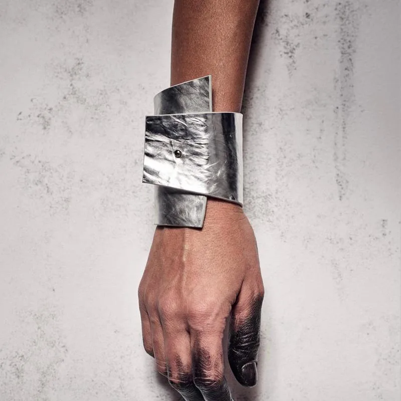 2021 новый роскошный геометрические кожаные браслеты из нержавеющей стали для