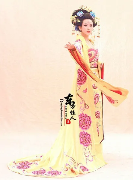 Delicate Embroidery Yellow Empress Costume with Long Tail TV Play Legend of Chinese Empress Wu Meiniang Tang Costume Hanfu