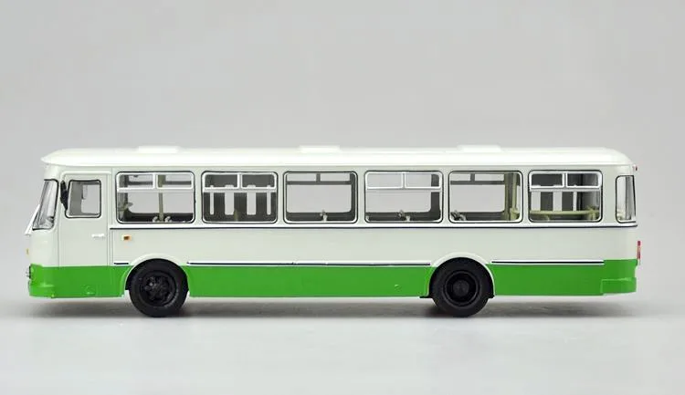 Специальное предложение 1:43 русский автобус 677-м из сплава модель автобуса зеленая Коллекционная модель