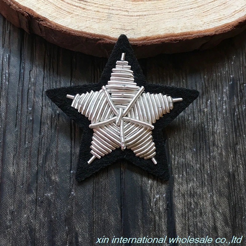 Высококачественные модные чистые значки с ручной вышивкой серебряный узор в