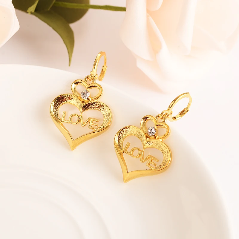

Bangrui gold love crystalHeart Earring For Girls/Ladies Birthday Gift Trendy Gold Color Engagement Wedding Bands Promise Earring