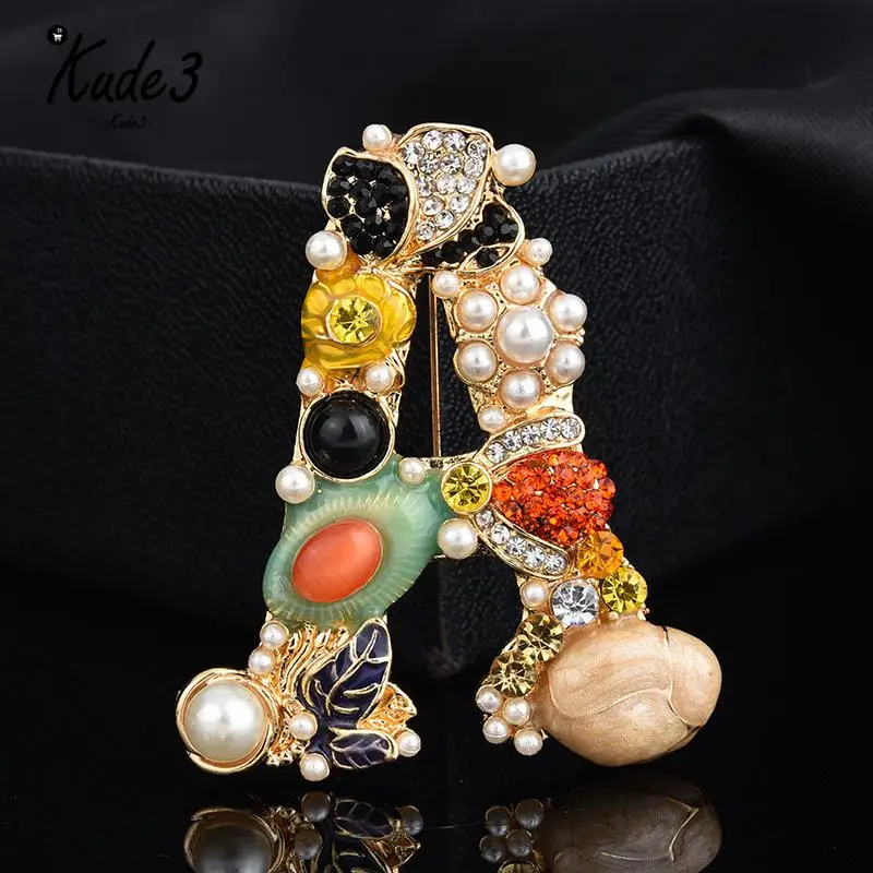 Роскошные Жемчужные модные броши с буквами для женщин цветная 6 стилей изящная