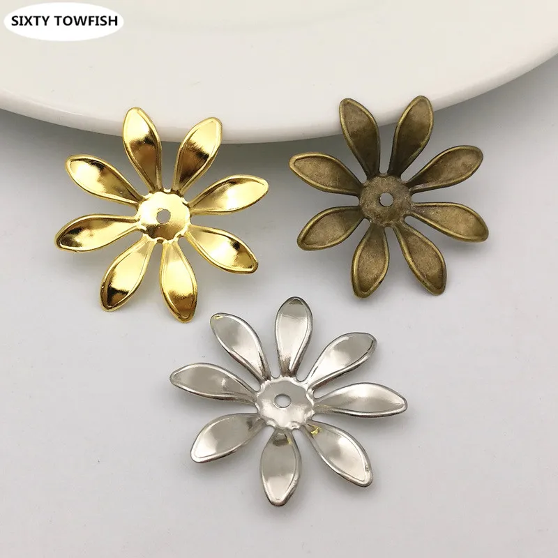 

30 pieces/lot 28mm Metal Antique Bronze/White k/Gold color Filigree Flowers Slice Charms Setting Jewelry DIY Components Findings