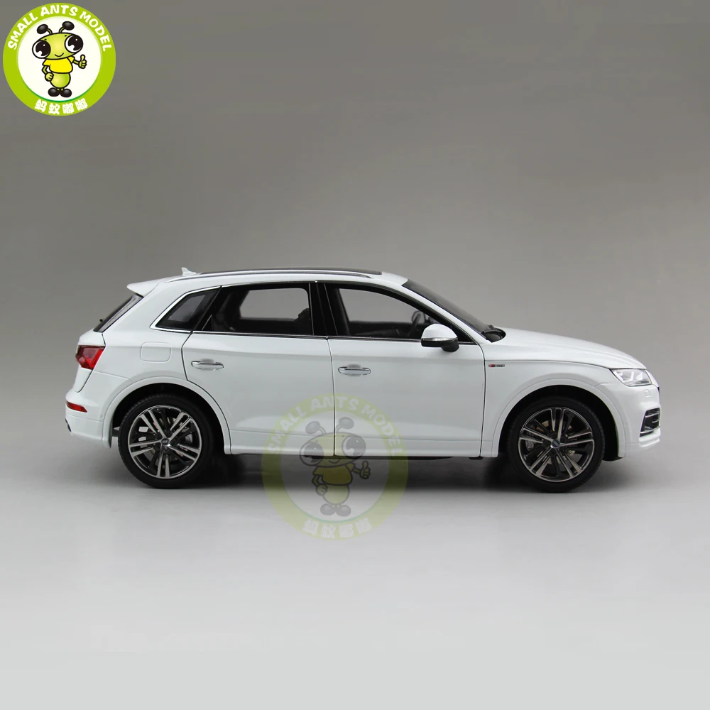 1/18 Audi Q5 Q5L SUV литая модель металлический автомобиль внедорожник модель игрушки для девочек день рождения детей, мальчика подарок белый