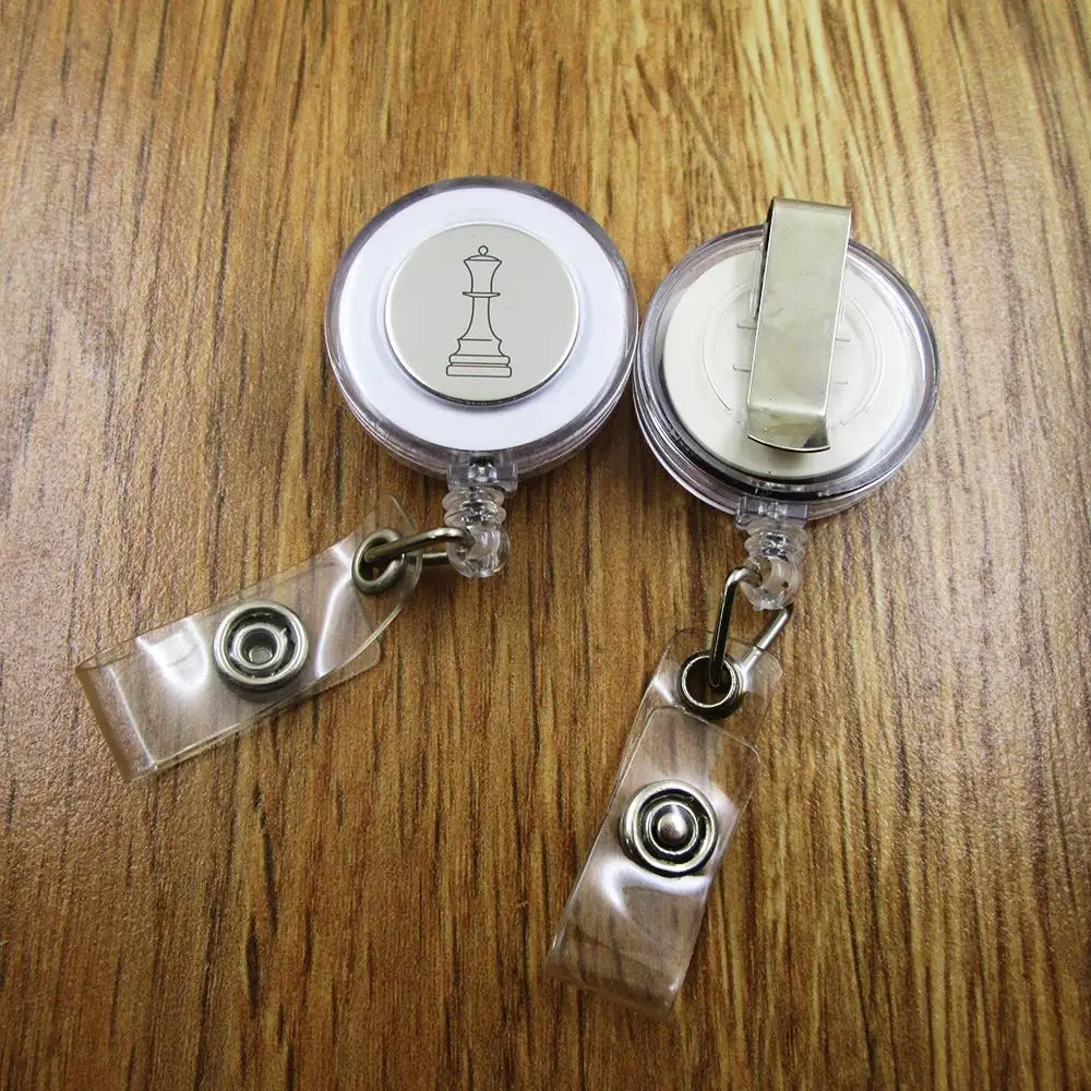 ШАХМАТНАЯ КОРОЛЕВА ID бейдж катушка для доктора медсестры учительницы выдвижной