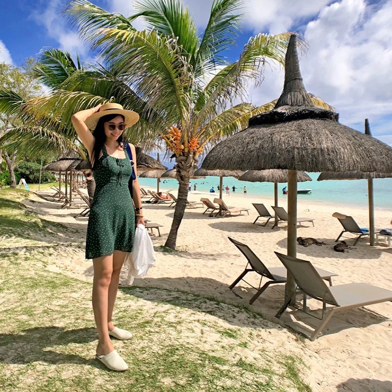 Шляпа женская Соломенная с козырьком от солнца элегантная пляжная Панама