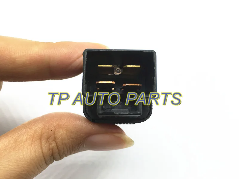 Выключатель Стоп лампы для Ni ssan Xt erra V ersa T itan In finiti M45 Q45 OEM 25320 AX00C