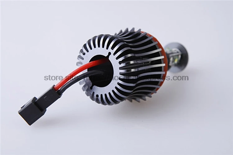 Светодиодные чипы HochiTech для BMW E60 E61 E63 E64 E70 X5 E71 X6 E82 E87 Z4 E90 E91 E92 40 Вт 3000LM H8 | Автомобили