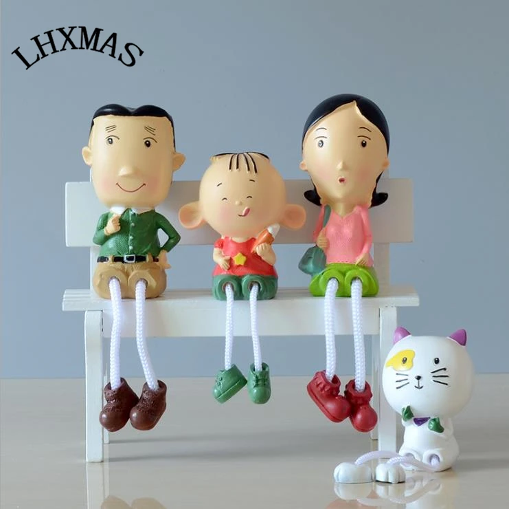 

4pcs/set Cute Resin Cartoon Crafts Tutu's Family of Four For Home Decoration Couples Gifts E424