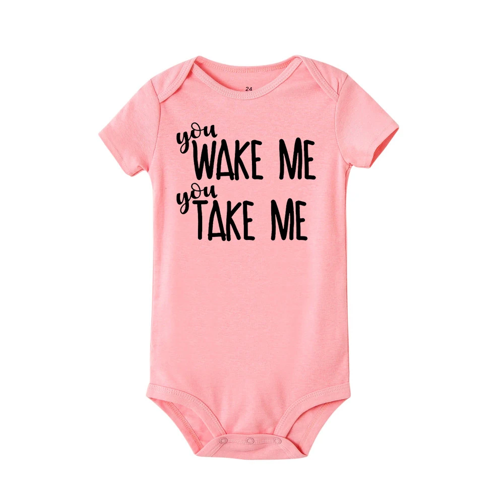Хлопковый комбинезон с надписью «You Wake Me You Take Me» для новорожденных мальчиков и девочек; летний комбинезон с короткими рукавами; милый комбинезон