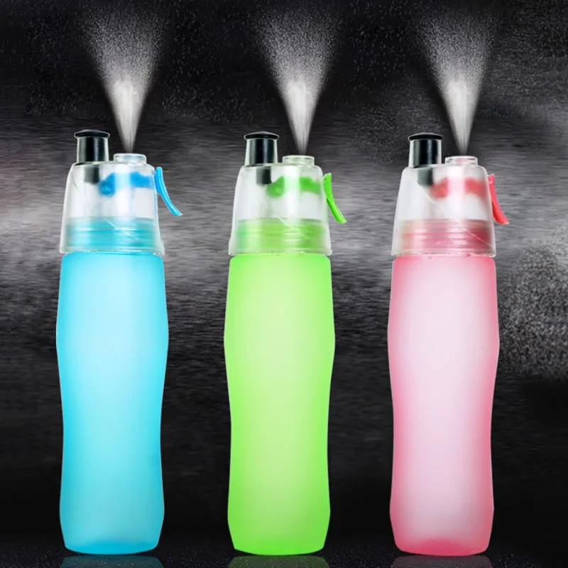 

Creative Button Mist Spray Bottle 740ML Portable Atomizing Professional Sports Leakproof Dual use Bottle D40 Water Bottle