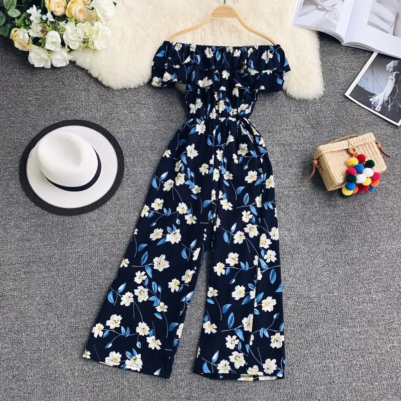 Женский пляжный комбинезон с оборками открытым плечом и широкими штанинами