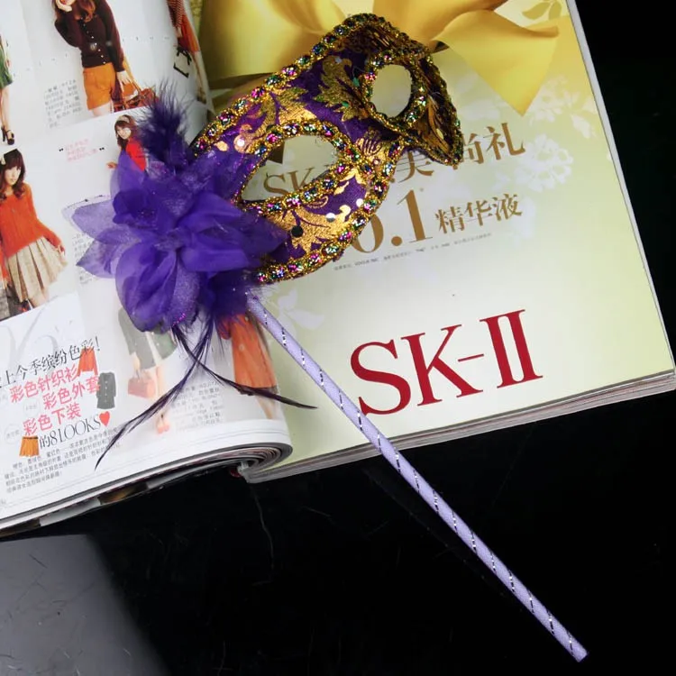 50 шт. Маскарадная маска с перьями и цветами на палочке костюм Марди Грас печать