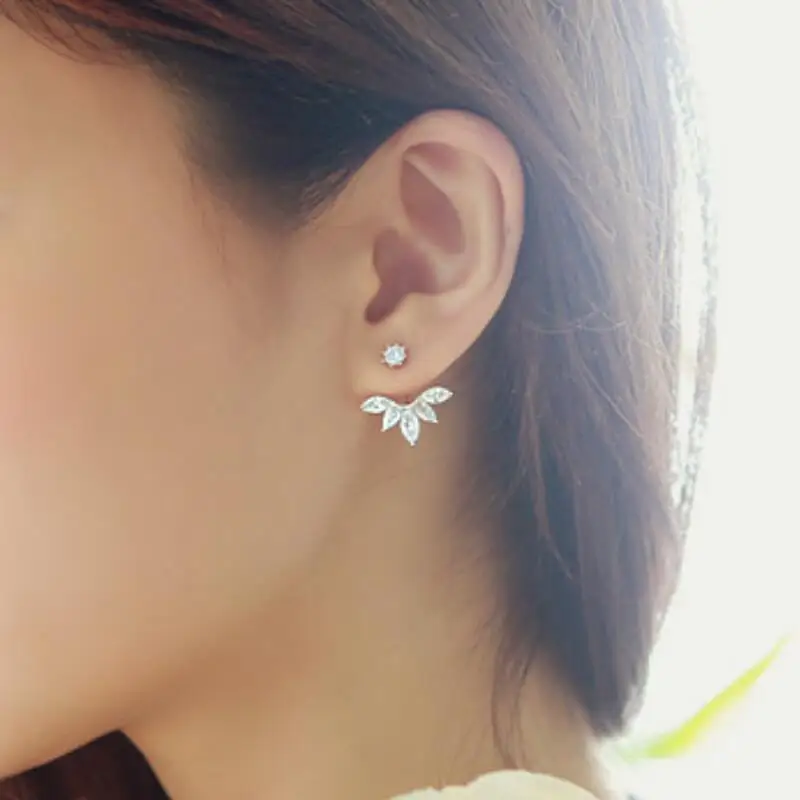 Женские серьги пусеты E012 модные корейские с кристаллами и цветами опт|earrings