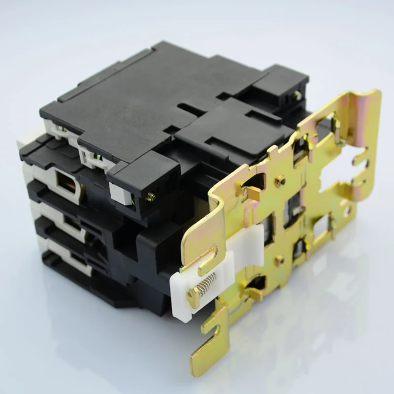 Cjx2-3210 контактор переменного тока Двигатель реле стартера 50/60 Гц 3 полюса + 1NO 24vac