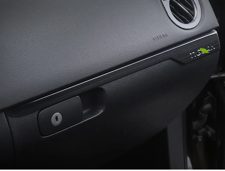 Для VW tiguan MK2 co-pilot copilot отделка ящика для перчаток панель наклейка для LHD - Название цвета: black 1pcs