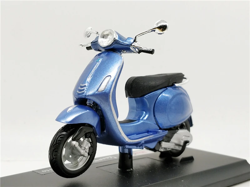 Maisto 1:18 PIAGGIO Vespa Primavera 150 Scooter Diecast Model Motorcycle Toy Bike