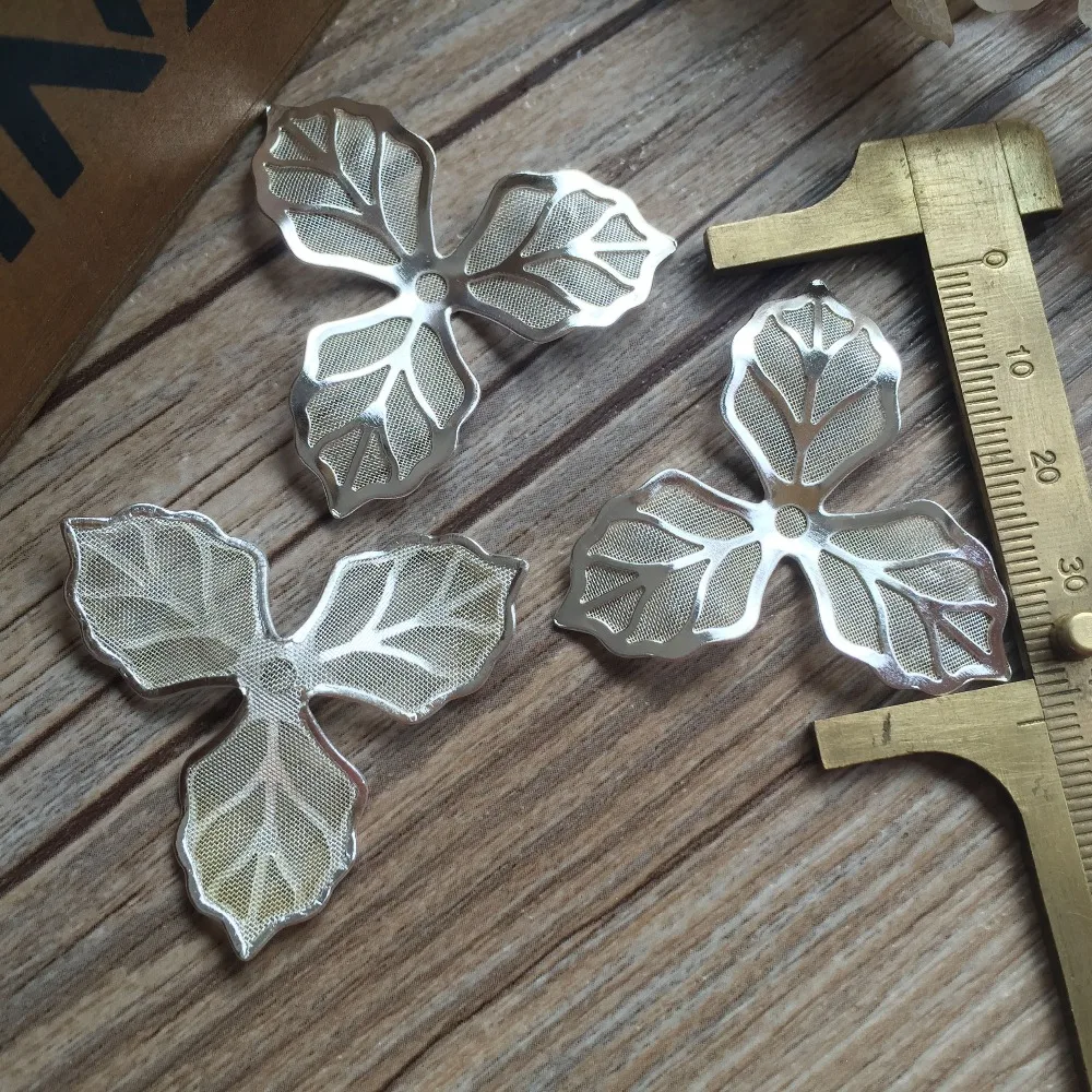 Бесплатная Доставка! 45 мм античная бронза три листа медная сетка цветок основа