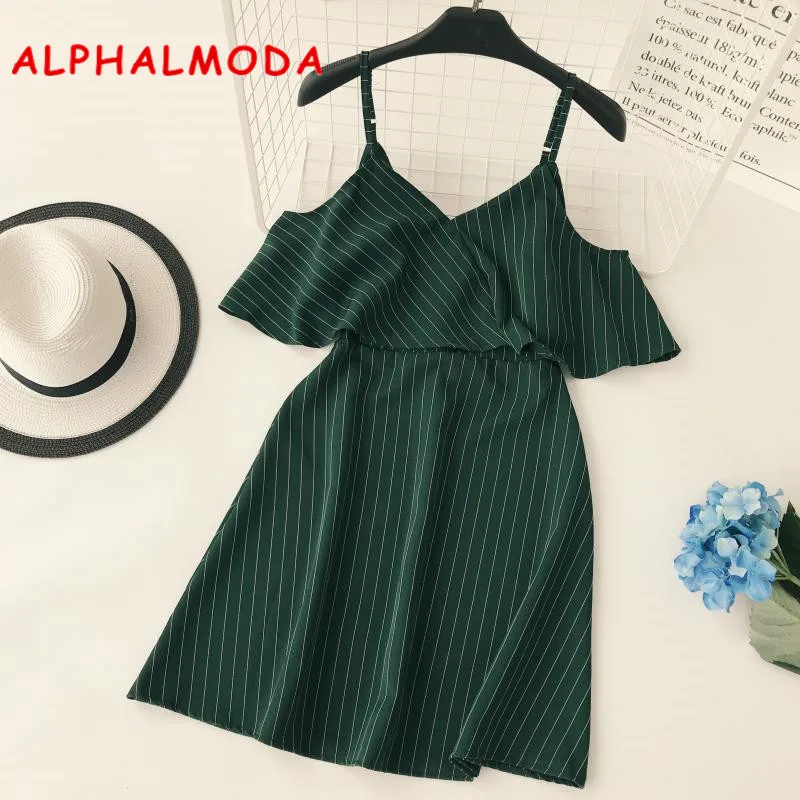 Женское винтажное мини платье ALPHALMODA на бретельках с оборками и высокой талией