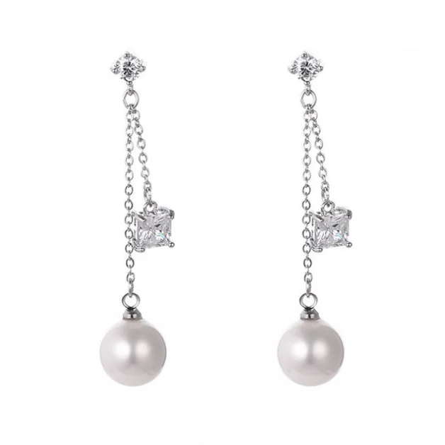 

Korean version of the long square AAA square zircon pearl earrings
