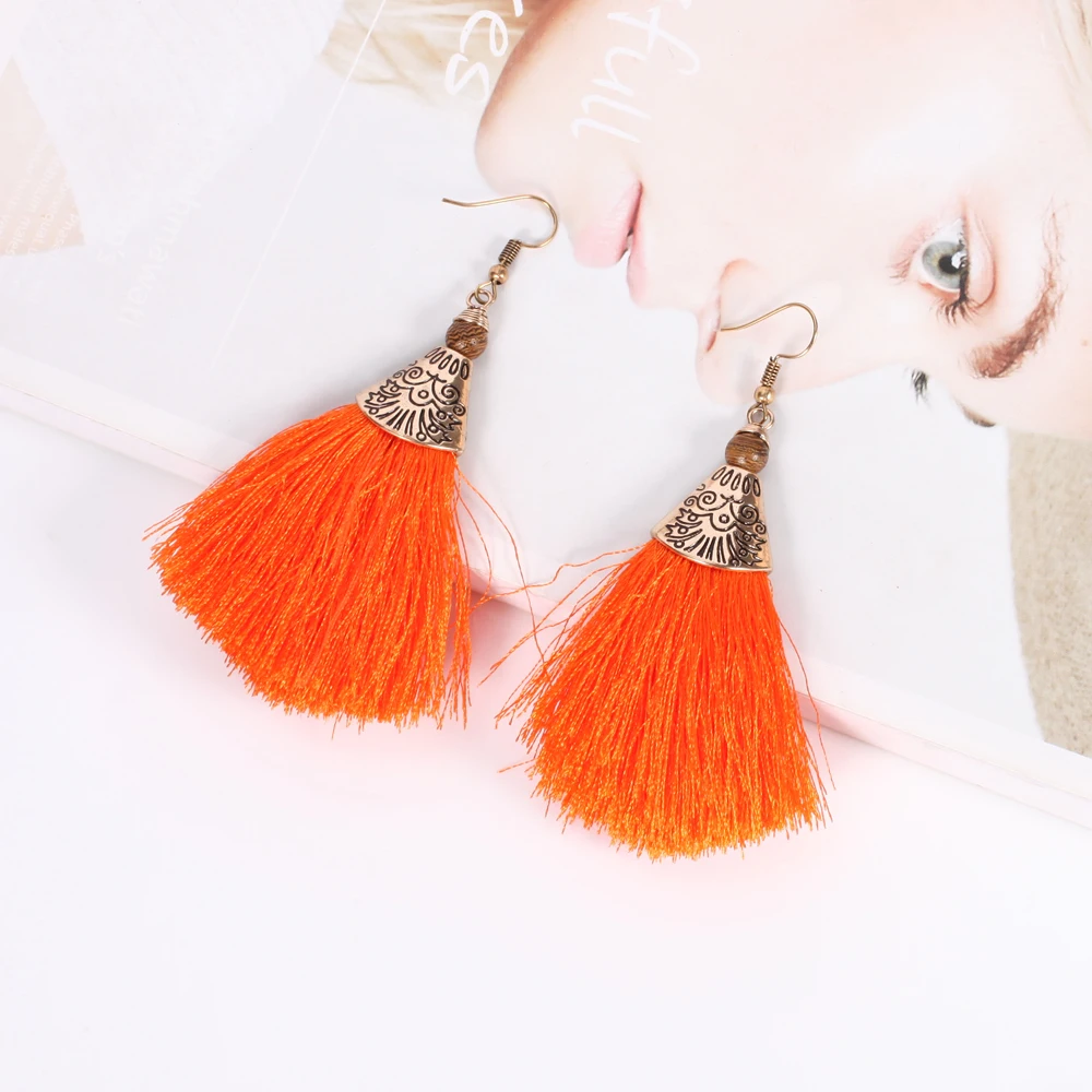 Классическая народном стиле женские преувеличены большой клип уха женский день