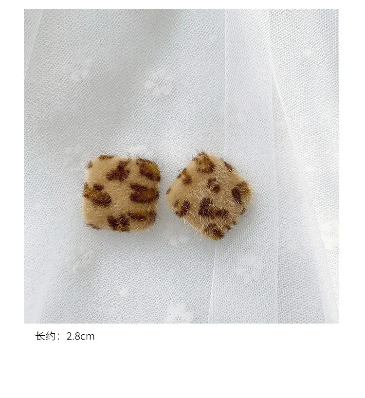 Темперамент осень и зима хаки серьги норки Мех животных мяч дерево леопардовые серьги лук женский