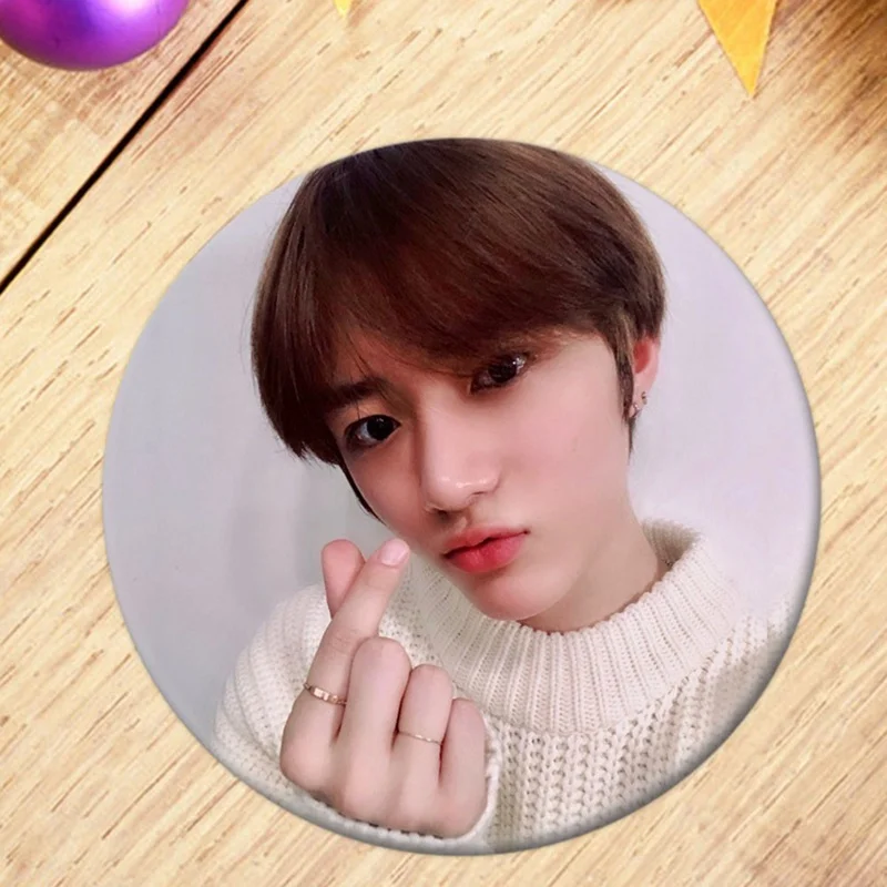 Новая мода Корейский Kpop TXT всех членов брошь, значок на булавке аксессуары для одежды шляпа украшение для рюкзака подарок