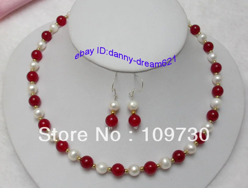

classic 8mm round white freshwater cultured pearls &red jade necklace set