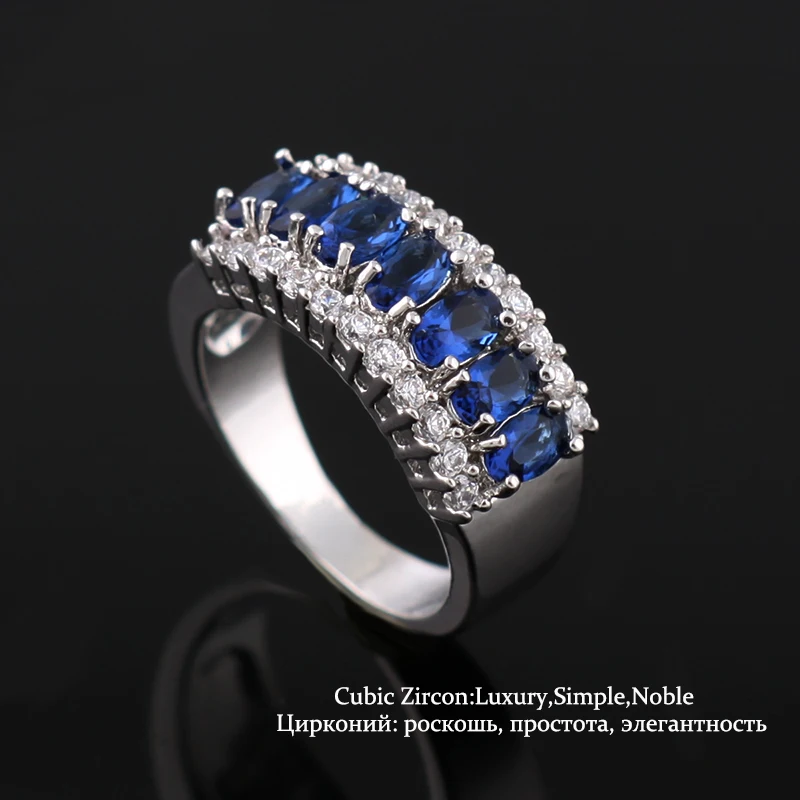 Изысканные женские ювелирные изделия круглой огранки белого синего цветов