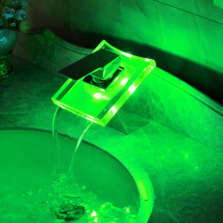 LED Color Changes Glass Waterfall Basin Faucet Bathroom Bath Tub Sink Mixer Tap Single Handle Kitchen Water Chrome Finish | Обустройство