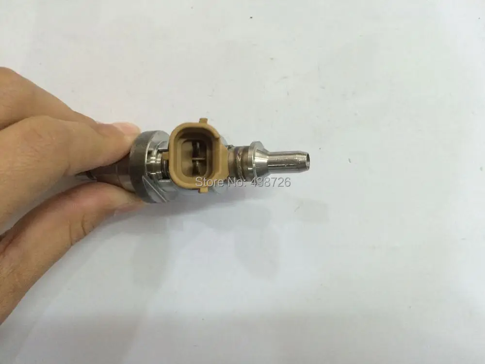 Набор 2 высокое качество Топливная форсунка oem 23710-26010 2371026010 23710-26011 для TOYOTA для Защитные чехлы для сидений, сшитые специально для Toyota Corolla Auris Avensis 1ADF