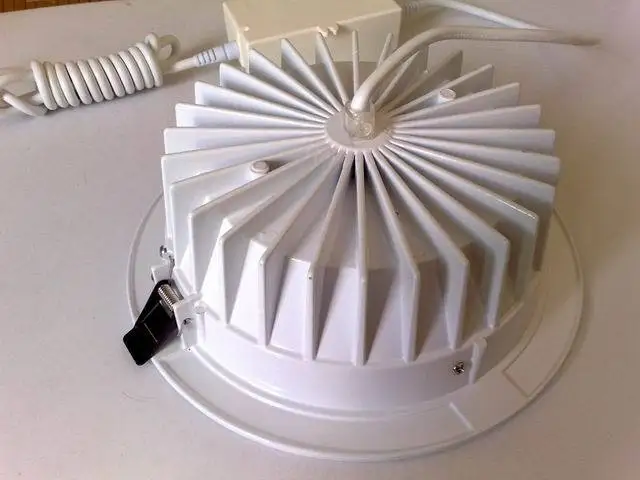 Встраиваемый Точечный светильник 7 дюймов 30 Вт энергосберегающий белый свет 2374