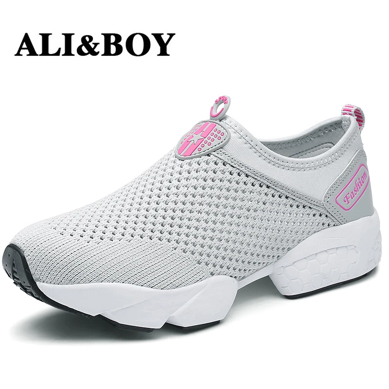 Летняя женская спортивная обувь 2018 Женская дышащая сетчатая прогулочная для