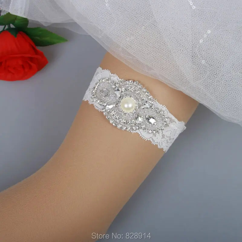 

Fashion White Lace Wedding Bridal Garter Handmade With Seed Beaded Applique with rhinestones Handmade
