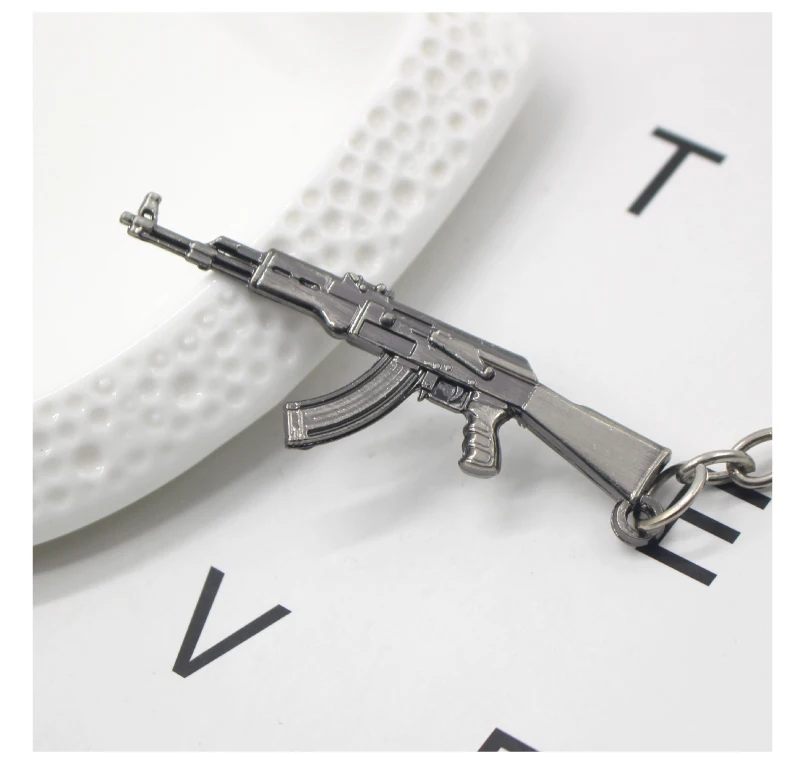 Модный AK-47 пистолет брелок-пистолет M60 пустынный Орел левое колесо пистолет брелок стрелковое оружие Модель металлический брелок ювелирные изделия Прямая поставка