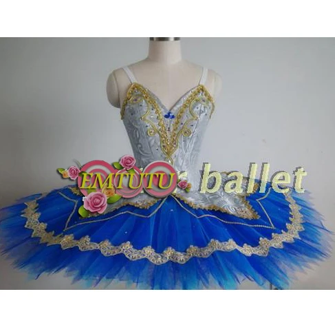 Голубая профессиональная пачка голубого и серебряного цвета для взрослых