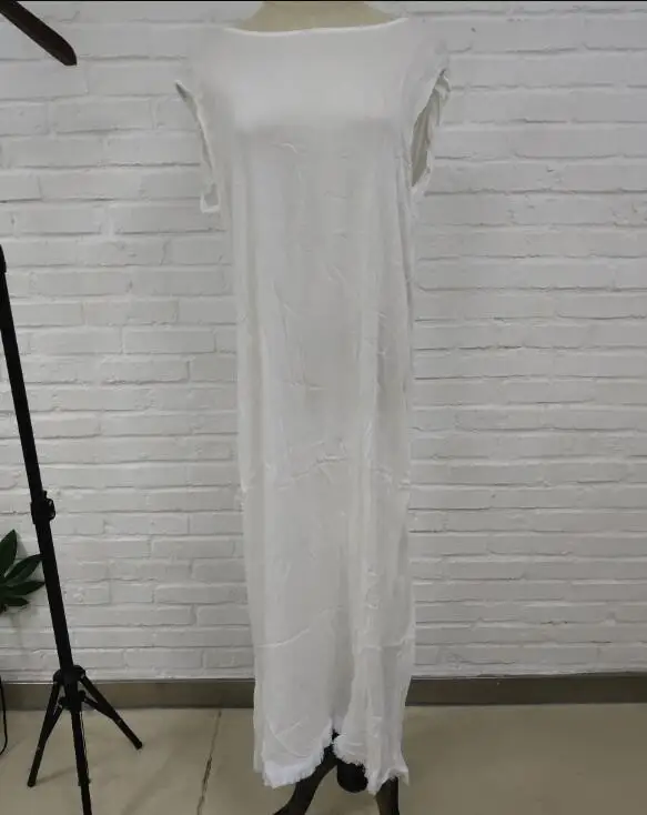 Женское платье майка без рукавов хлопковое льняное с бантом и кисточками