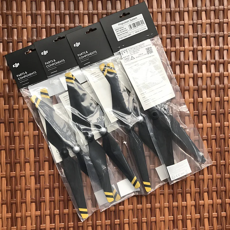 4 pairs DJI Phantom 3 9450 Carbon Fiber Reinforced Yellow Stripes Self-tightening Propellers Phantom3 Professional Original Acce |