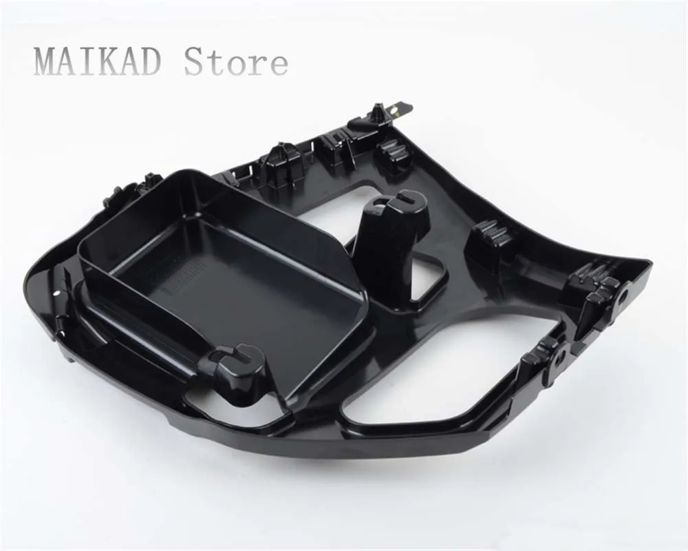 Крепление для заднего бампера BMW F22 F23 F87 218i 220i 228i 230i 235i 240i M2 218d 220d 225d 51127285533 |
