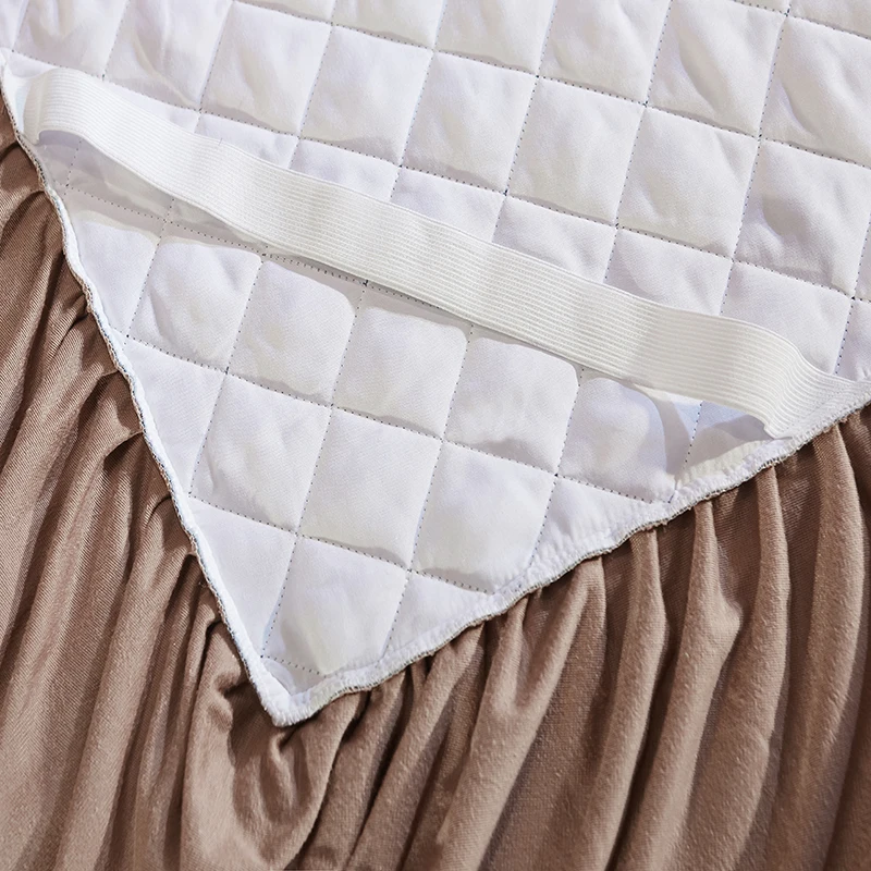 

1 Piece Lace Bed Skirt +2pieces Pillowcases bedding set blue Crystal velvet Bedding Bedspreads sheet Bed For Girl bed Cover