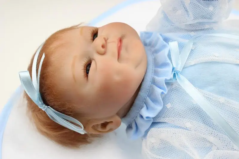 

45cm Black Realistic Silicone Reborn Dolls for Girls Soft Doll New Born Baby Doll Christmas Birthday Lifelike Baby Gifts