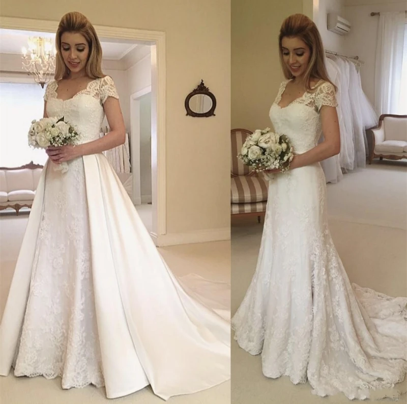 

2020 Newest Short Sleeve Lace Wedding Dresses V-neck Satin Detachable Train Bridal A-line Wedding Gowns Bride Dresses
