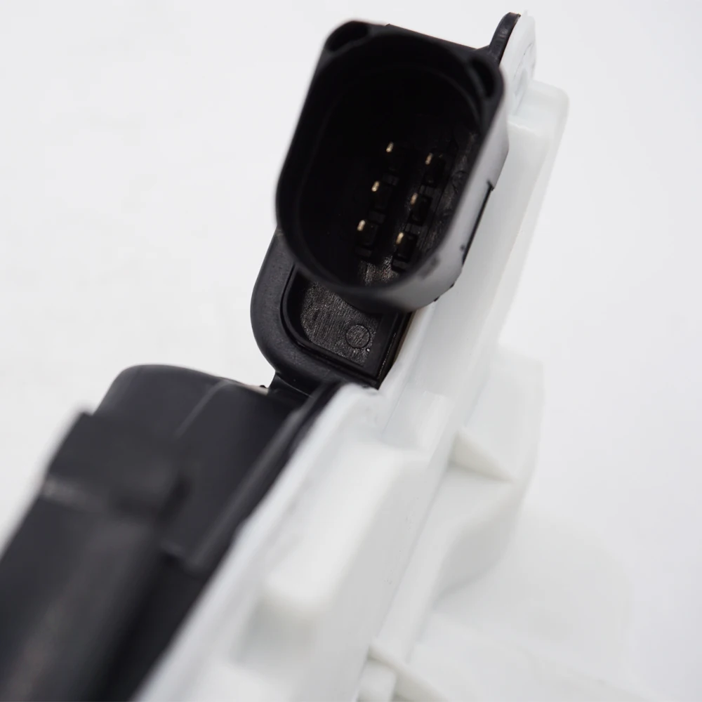 Привод замка задней левой двери для AMAROK SCIROCCO TIGUAN UP PASSAT CC SEAT IBIZA 6J MII SKODA CITIGO FABIA 5J SUPERB