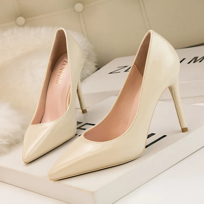 Модная женская обувь на высоком каблуке шпильке пикантные тонкие туфли с острым